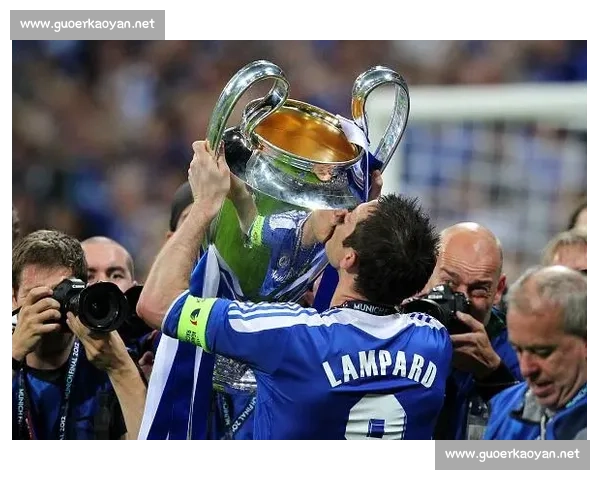 拜仁屡克切尔西：为何蓝军成 “上贡” 常客？